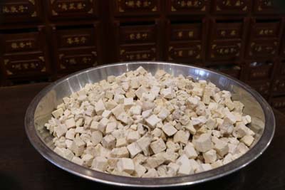 福州肿瘤地址电话：肺癌患者有哪些早期症状表现？